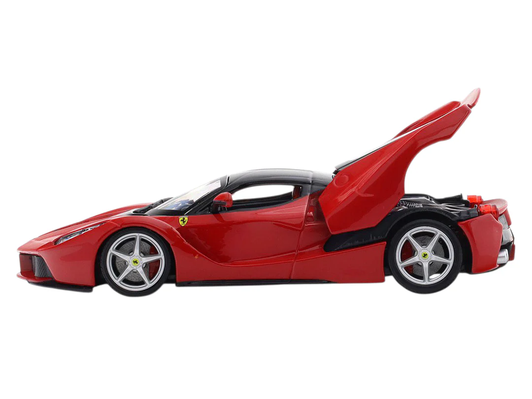 Bburago LaFerrari red with Acrylic Case 1:64 diecast Scale Model car collectible - Image 5