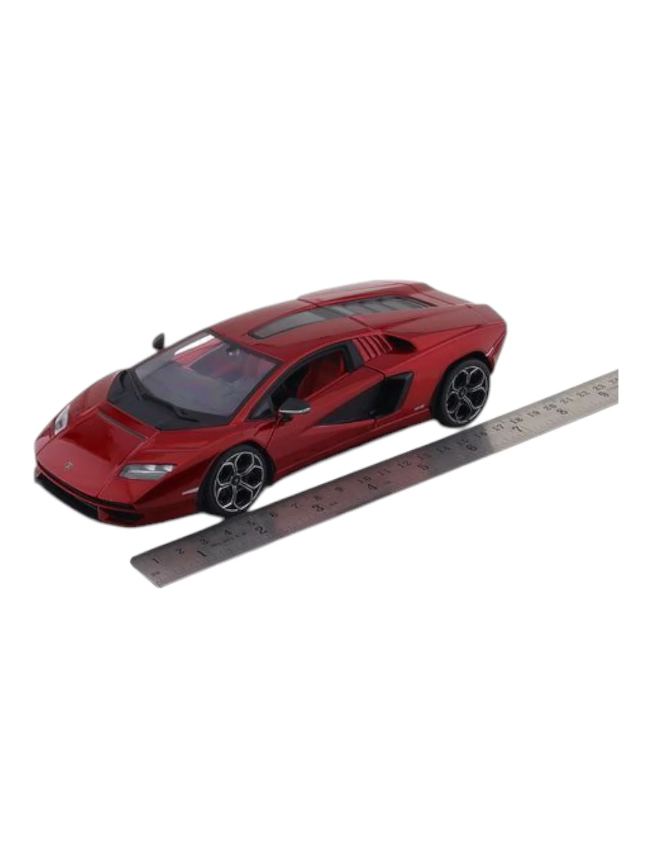 Bburago Lamborghini Countach LPI 800-4 1:24 Scale - Image 6