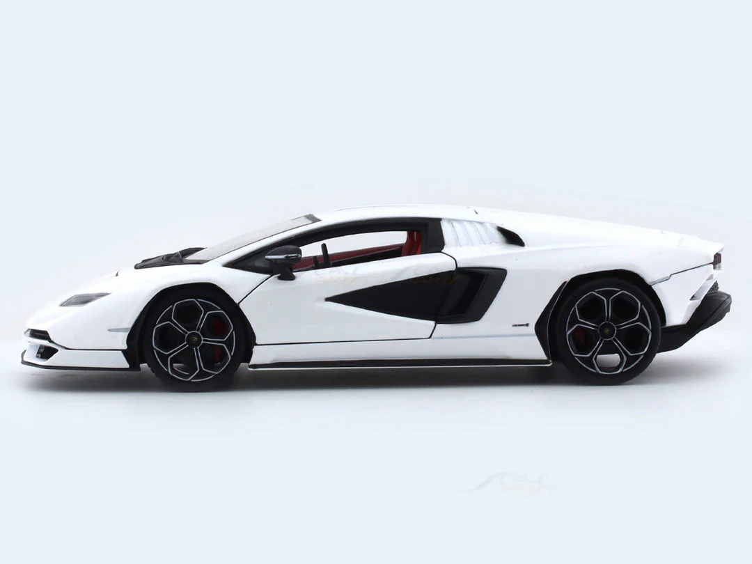 Bhurago Premium Lamborghini Countach LPI 800-4 Supercar Model 1:64 Scale 28-24936WT - Image 7