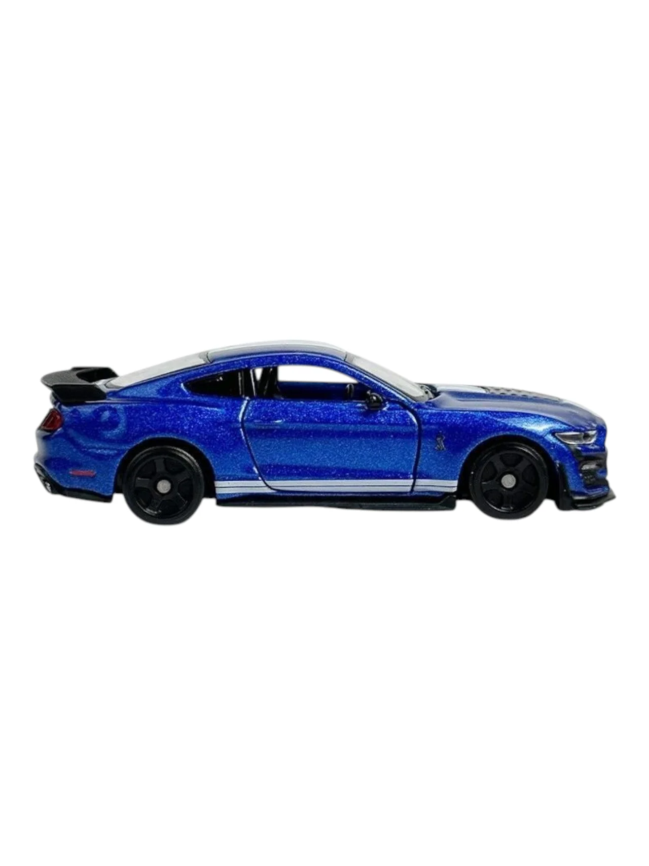 Bburago Sports Cars 2020 Mustang Shelby GT500 1:64 Scale - Image 5