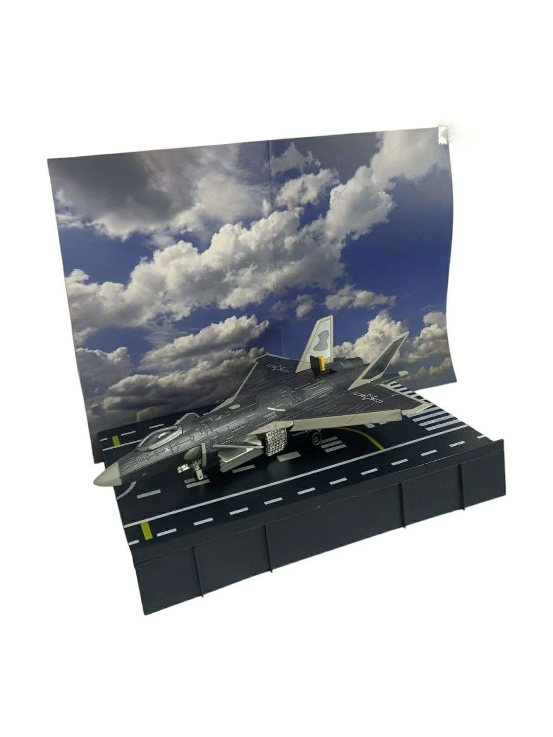 EXCLUSIVE Aircraft Military Series Chengdu-20 Model Scale 1:72 Heavy metal - Image 6