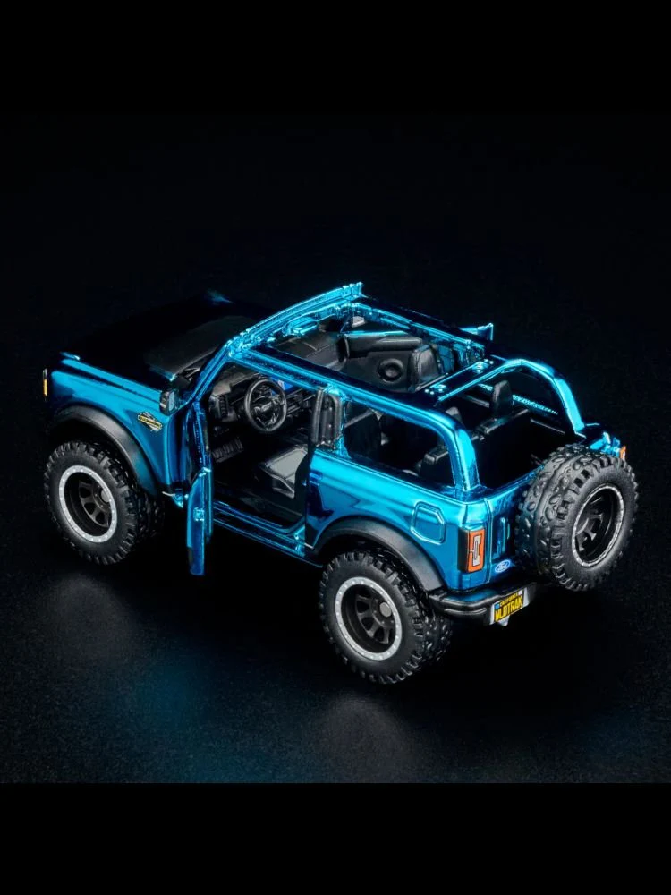 EXCLUSIVE Hotwheels RLC 21 Ford Bronco Wildtrak - Image 2