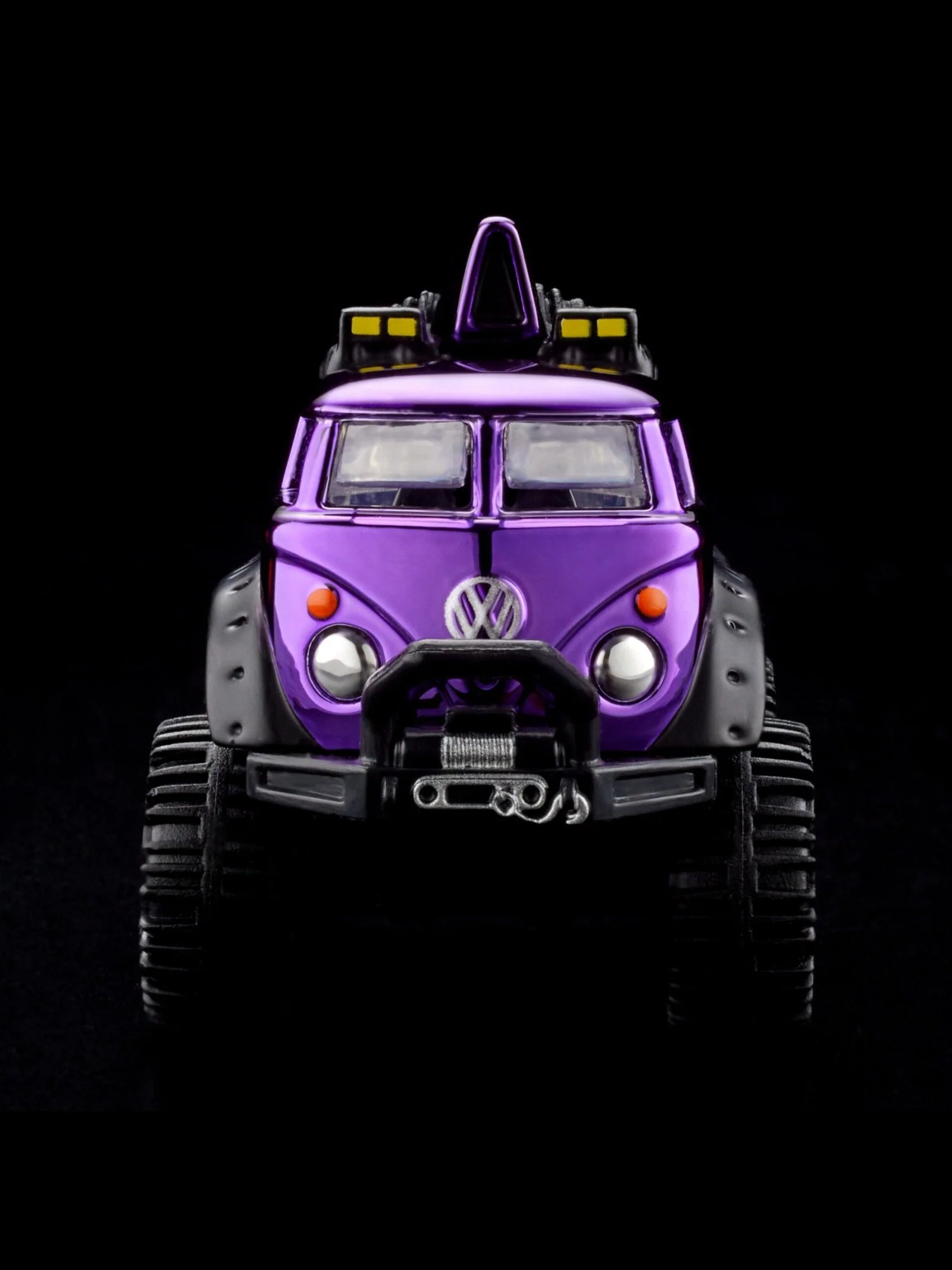 EXCLUSIVE Hotwheels RLC Volkswagen T1 Rockster With Hotwheels Protector - Image 6