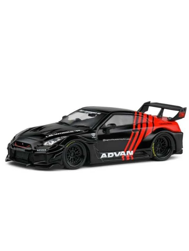 EXCLUSIVE Solido Nissan GT-R (R35) W/Libertywalk Body kit - Image 3