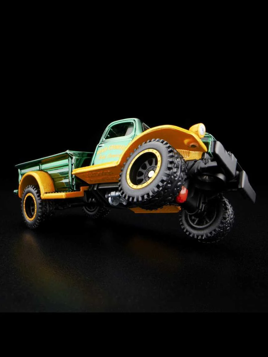 EXCUSIVE Hotwheels RLC 1952 Dodge Power-Wagon - Image 4