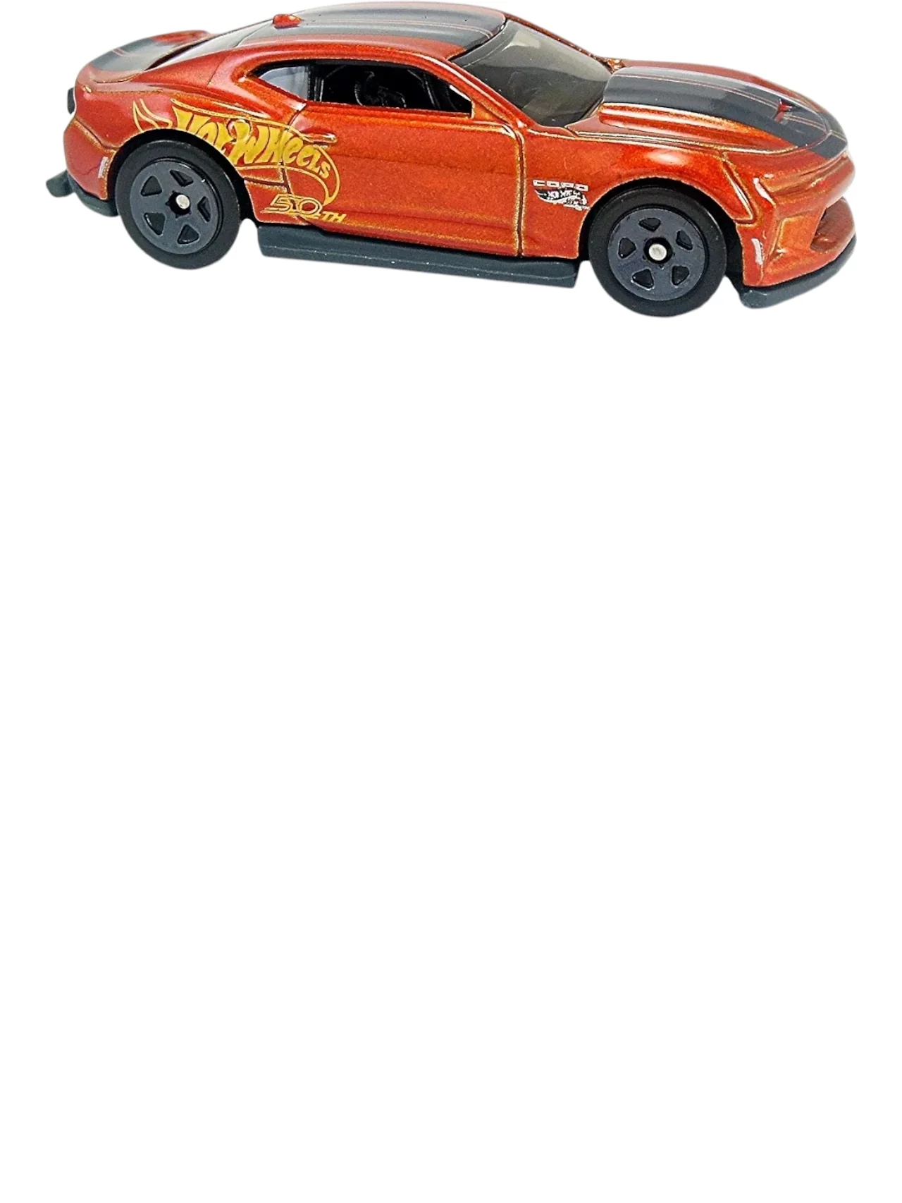 Hot wheels '18 copo camaro ss imported mainline 1:64 Scale - Image 3