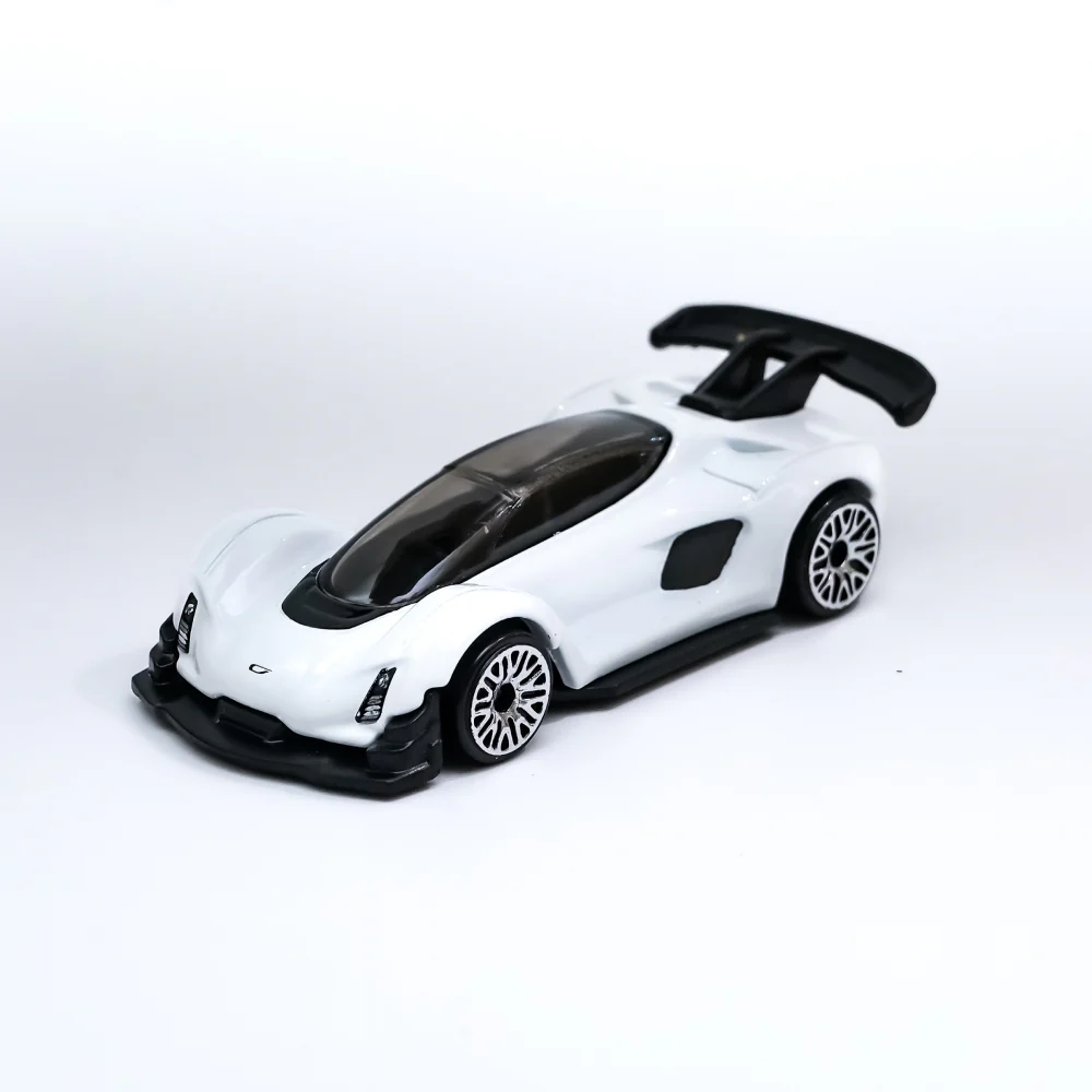Hot Wheels czinger 21c imported mainline 1:64 Scale - Image 2