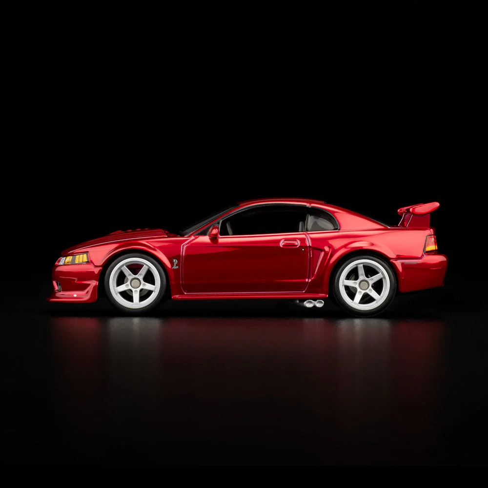 HotWheels 2000 Ford Mustang SVT Cobra R RLC 1:64 Scale (With Protector) - Image 18