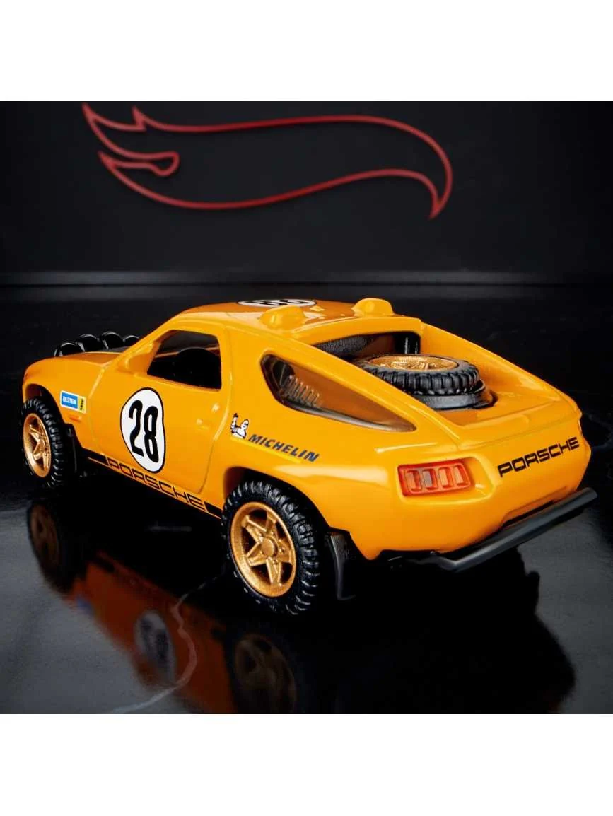 HotWheels Elite 64 Porsche 928 Safari imported Premium rlc 1:64 Scale (With Protector) - Image 3