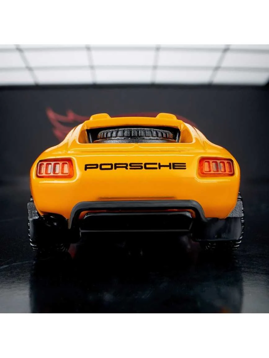HotWheels Elite 64 Porsche 928 Safari imported Premium rlc 1:64 Scale (With Protector) - Image 7