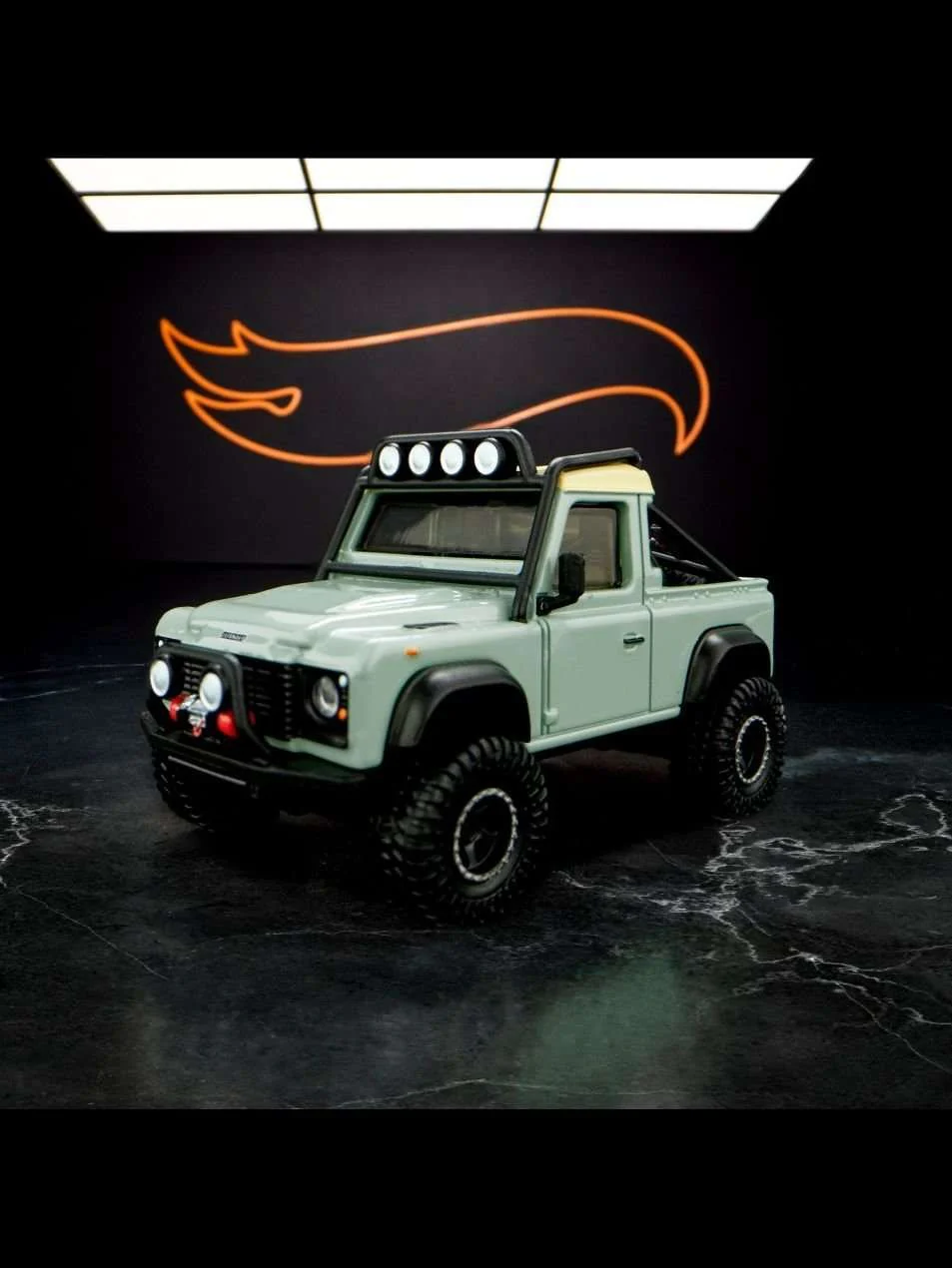 Hotwheels Elite 64 Series Land Rover Defender 90 Pickup (with protector) imported rlc 1:64 Scale - Image 3
