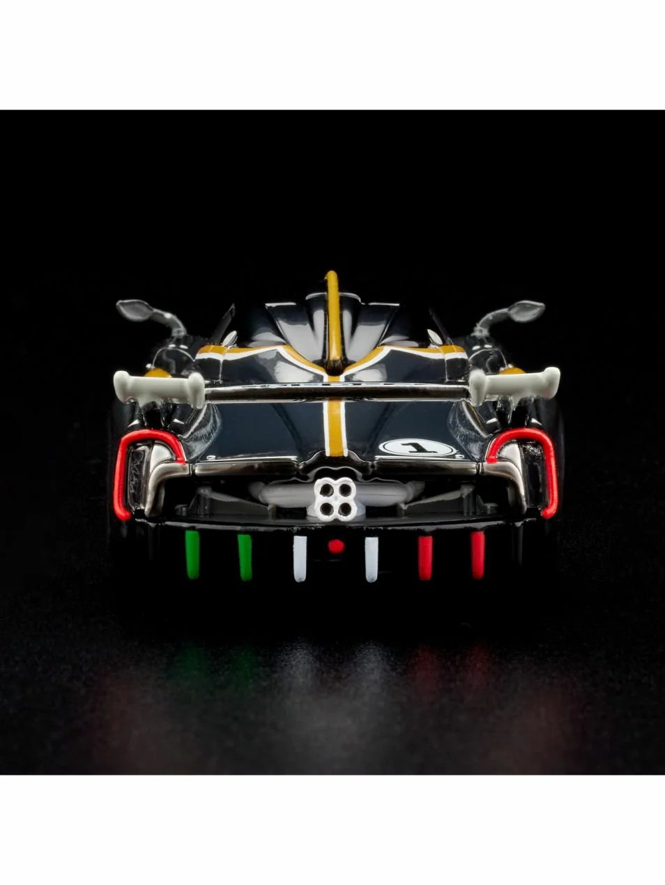 Hotwheels rlc 21 pagani huayra r - Image 8