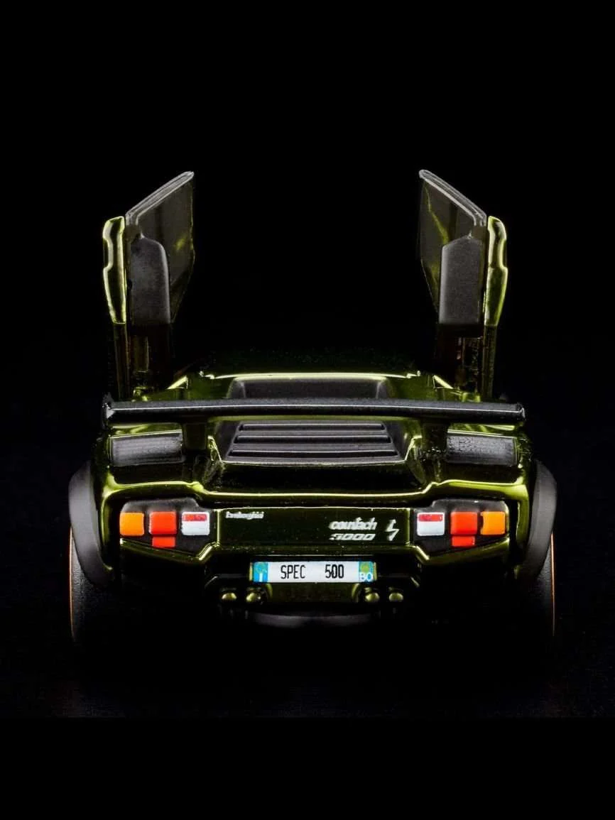 Hotwheels RLC EXCLUSIVE ’82 LAMBORGHINI COUNTACH LP 500 S (Green) - Image 4