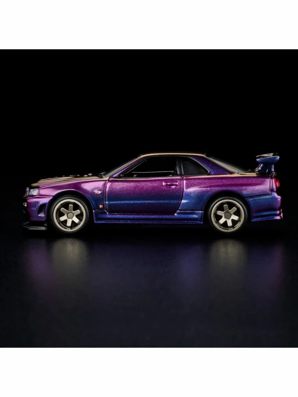 Hotwheels RLC Exclusive Nissan Skyline GT-R BNR34 - Image 6
