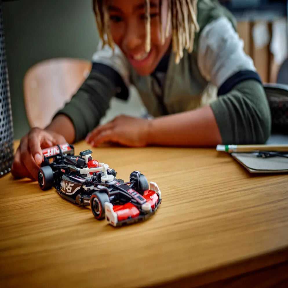 LEGO 77250 Speed Champions MoneyGram Haas Formula 1 (F1) Team VF-24 Race Car (242 Pieces) - Image 8