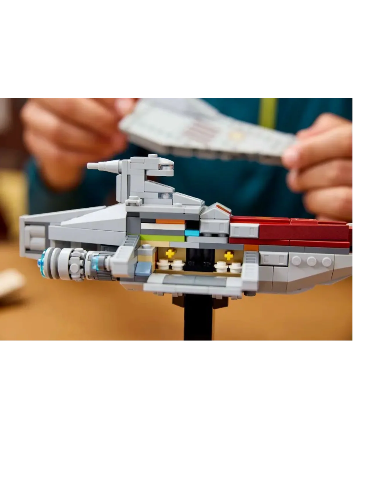 LEGO Disney Star Wars Acclamator-Class Assault Ship (450 pcs) - Image 8