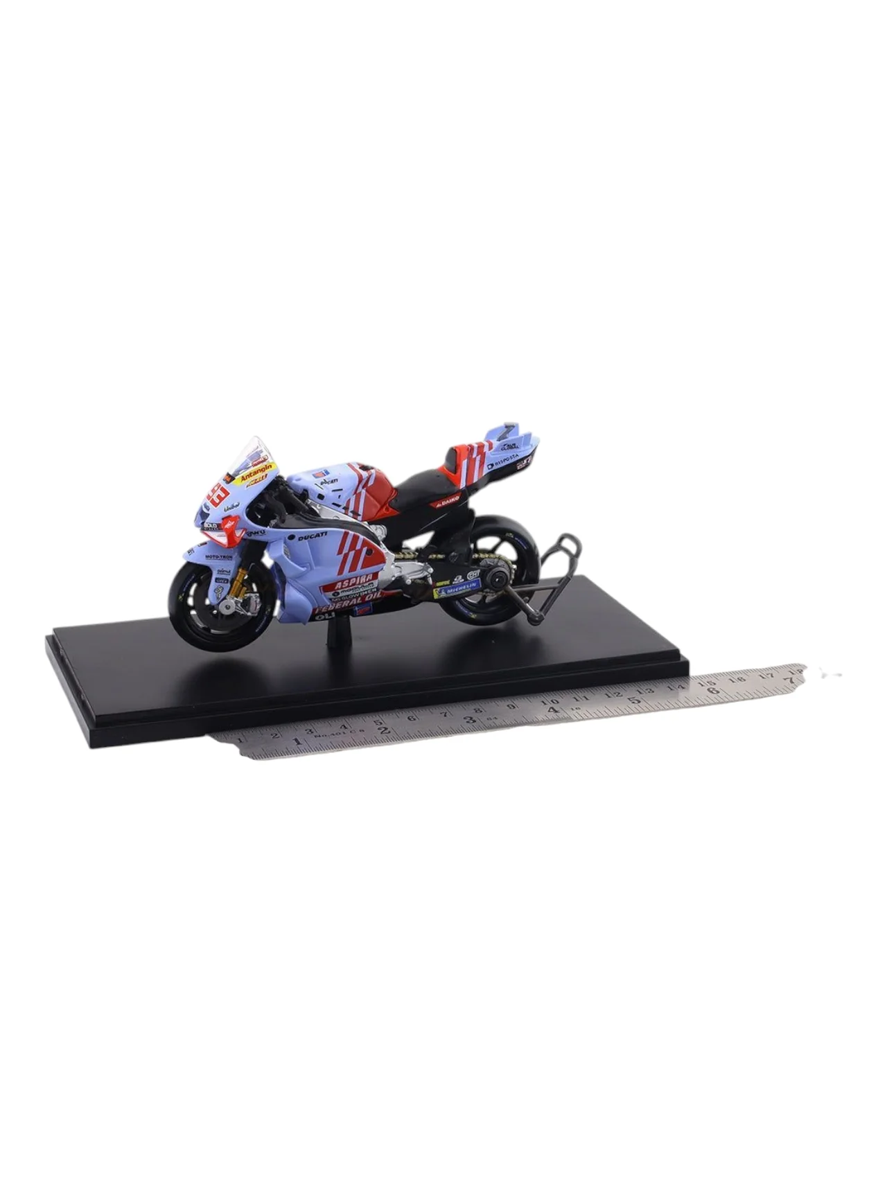 Maisto team racing MotoGP season 2024 (official license product) 1:18 scale - Image 8