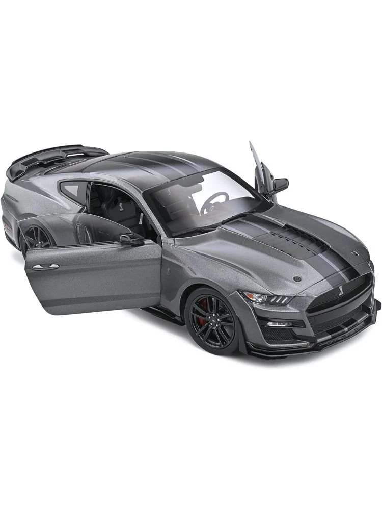 Solido 1:18 Scale Ford Shelby GT500(Box damaged car mint condition) - Image 3