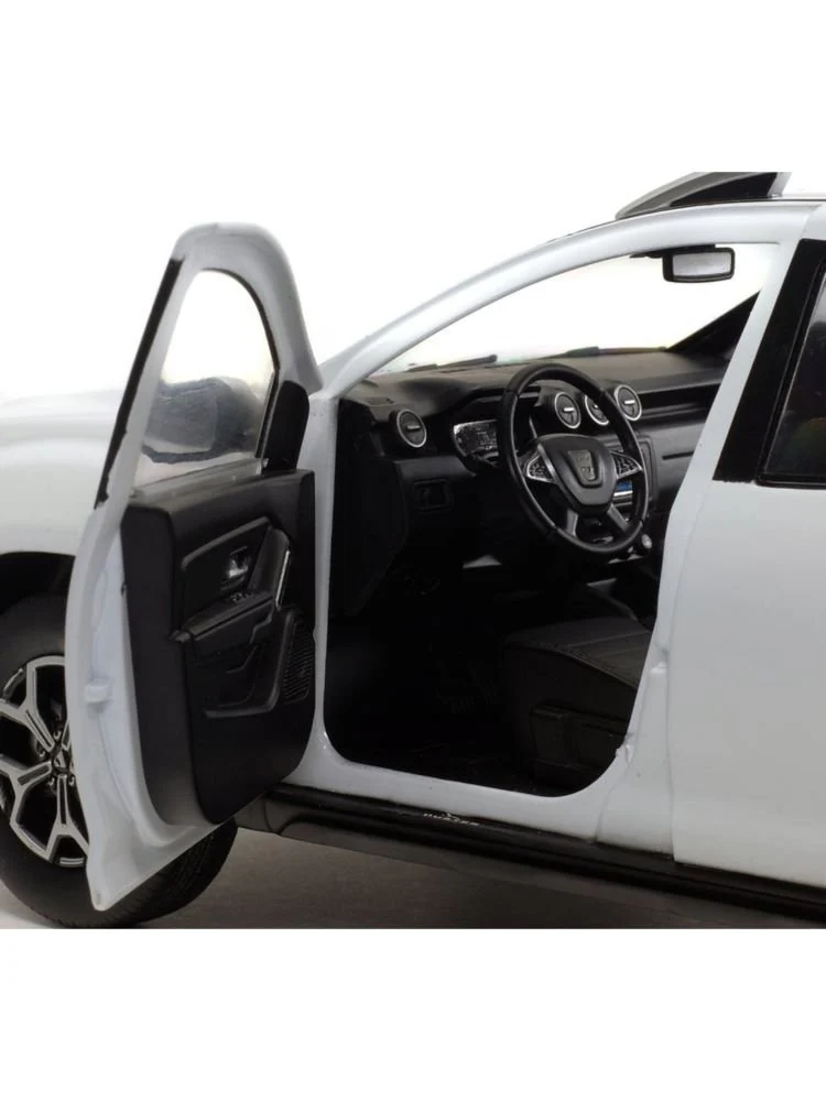 SOLIDO Dacia / Renault Duster – Blanc White – 2018 1:18(Box/car damaged) - Image 3