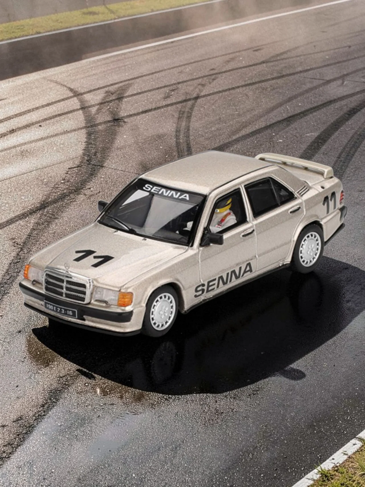 Tarmac Works Mercedes-Benz 190E 2.3-16 Senna Edition-Race of Champions 1984 Model Car 1:64 Scale - Image 3